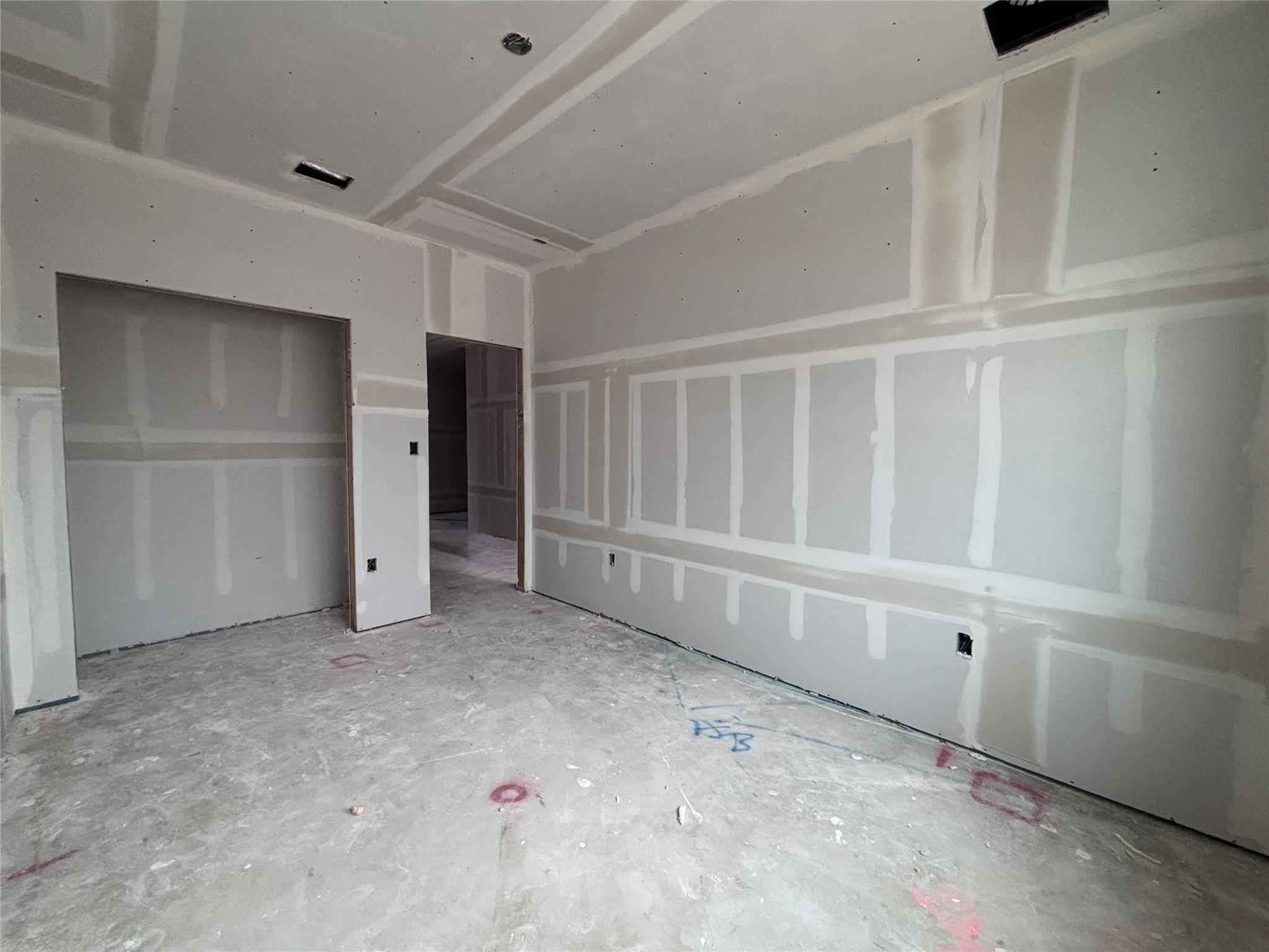 107 Coleto Trl, Cedar Creek, TX 78602