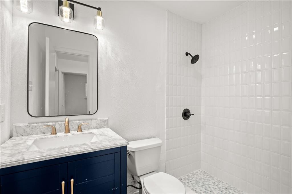 5011 Cape Verde Cv # B, Austin, TX 78744