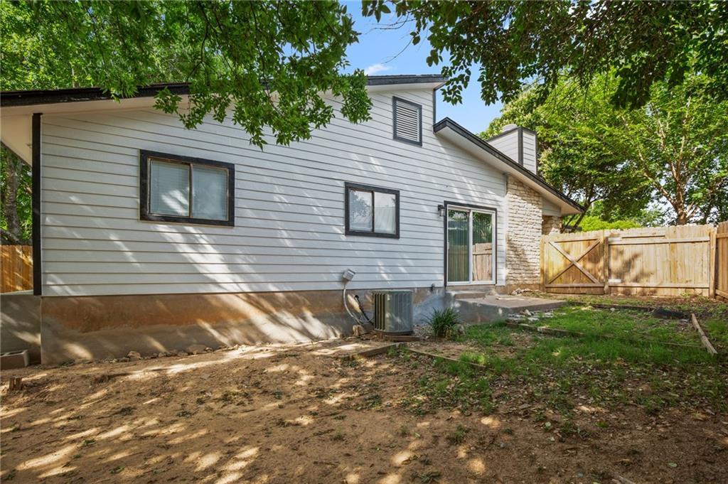 5011 Cape Verde Cv # B, Austin, TX 78744