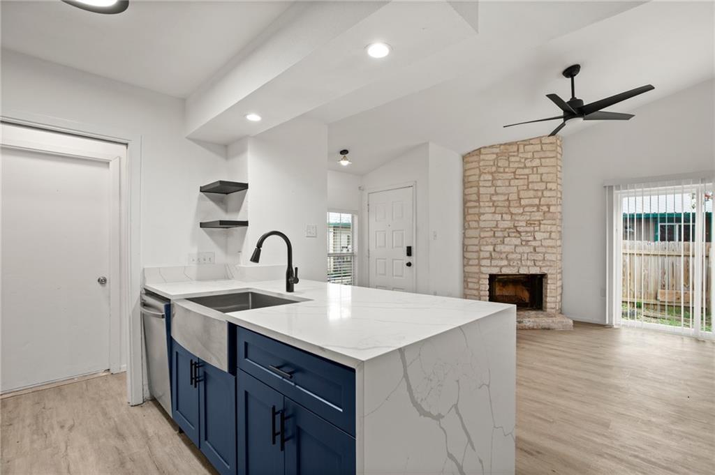 5011 Cape Verde Cv # B, Austin, TX 78744