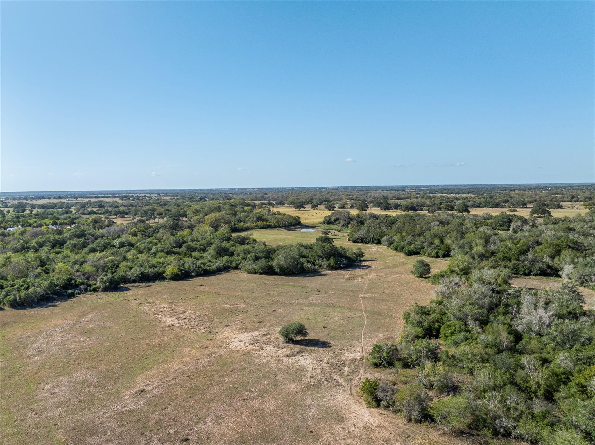 3012 Us Highway 77 S, Hallettsville, TX 77964