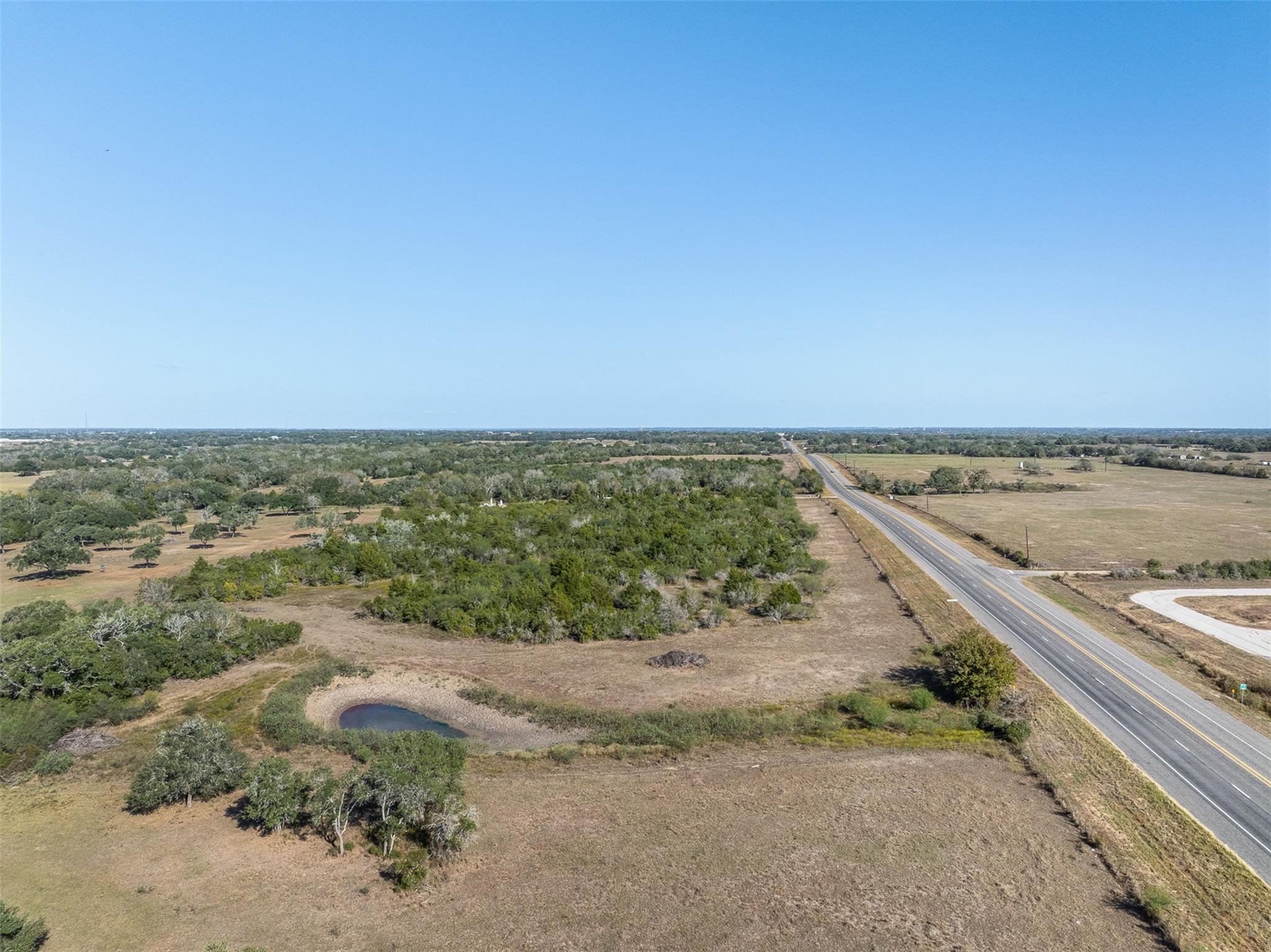 3012 Us Highway 77 S, Hallettsville, TX 77964
