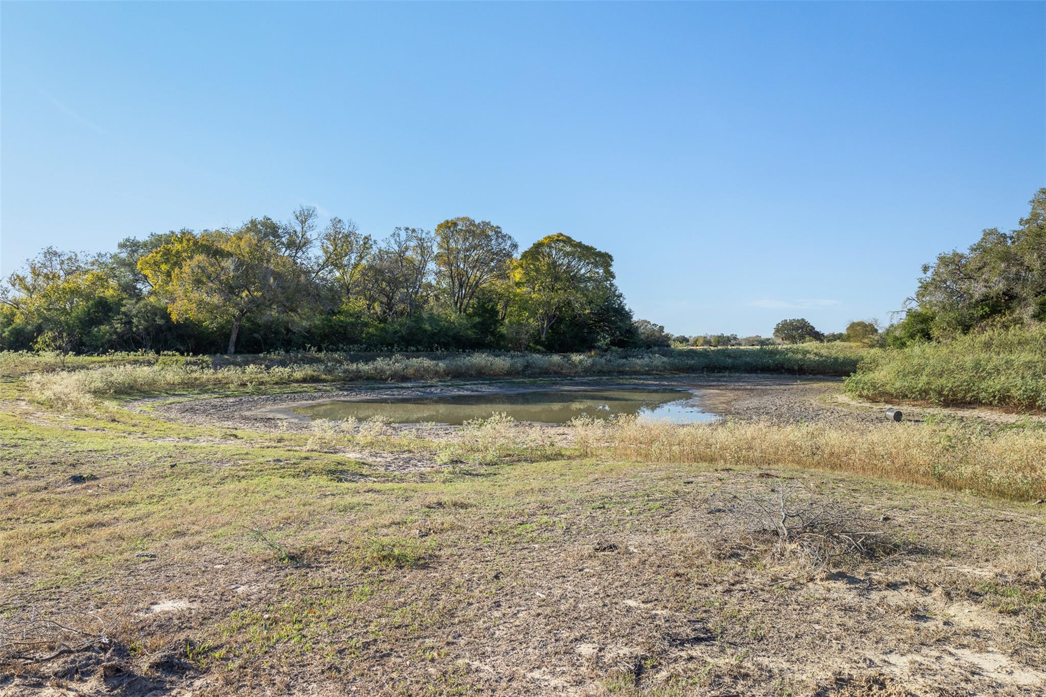 3012 Us Highway 77 S, Hallettsville, TX 77964