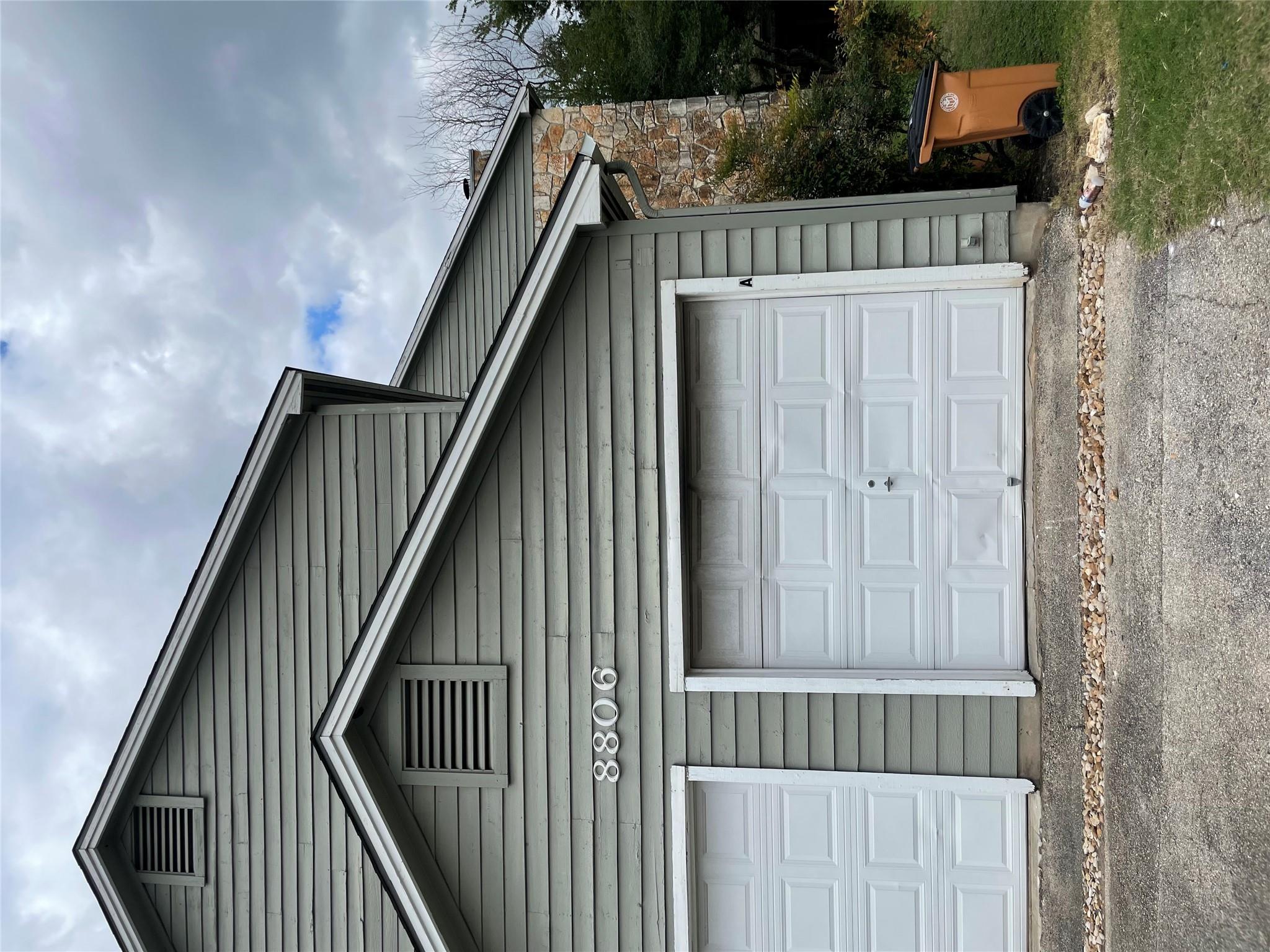 8806 Schick Rd # A, Austin, TX 78729