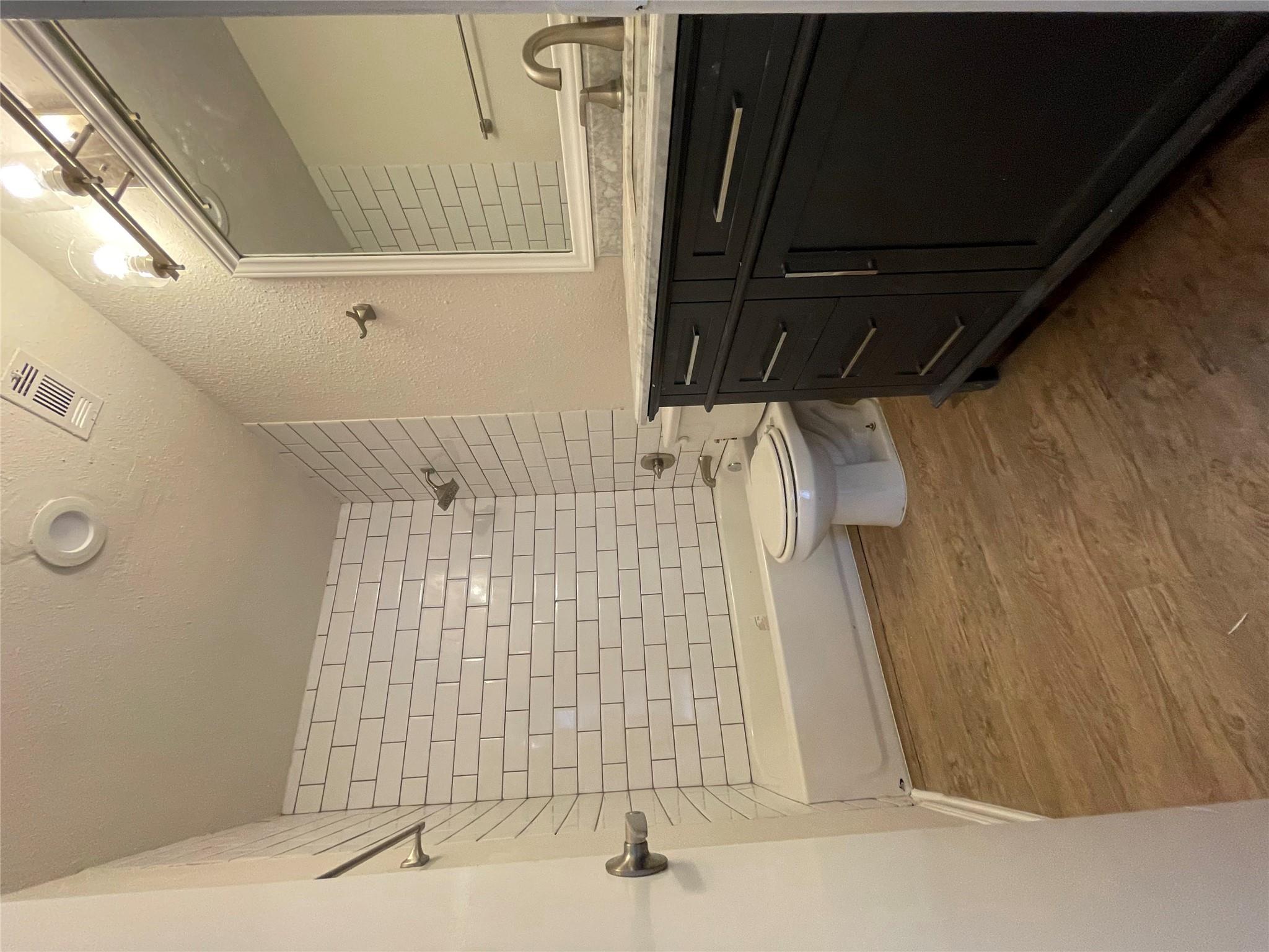 8806 Schick Rd # A, Austin, TX 78729