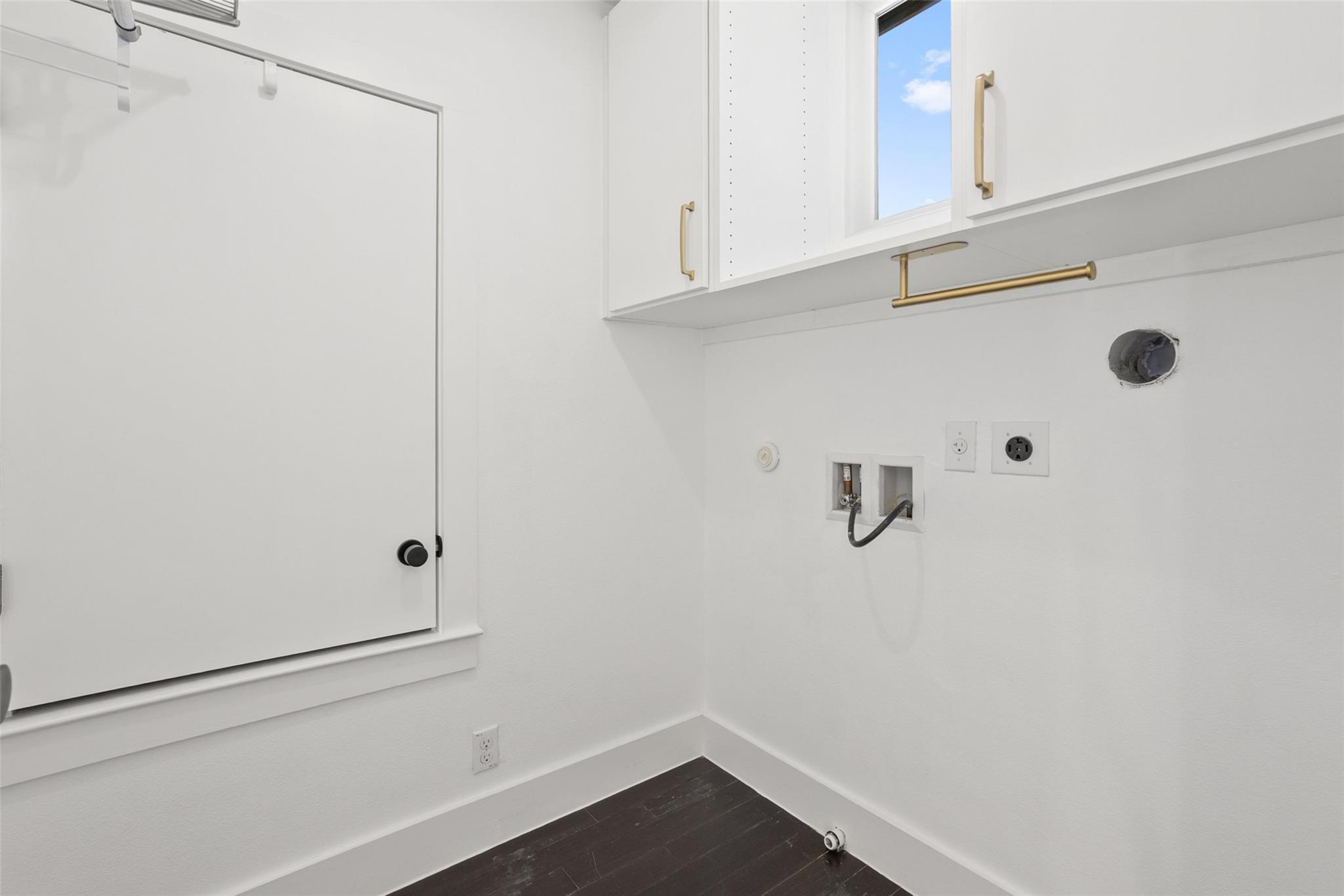 1303 Azie Morton Rd # 6, Austin, TX 78704