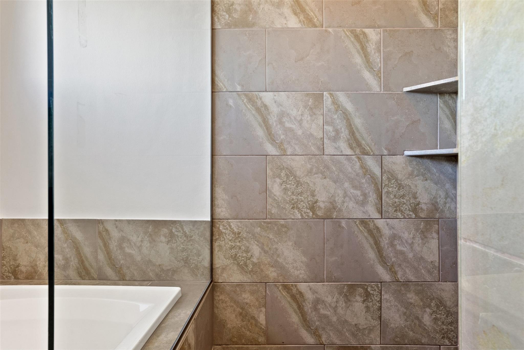 1303 Azie Morton Rd # 6, Austin, TX 78704