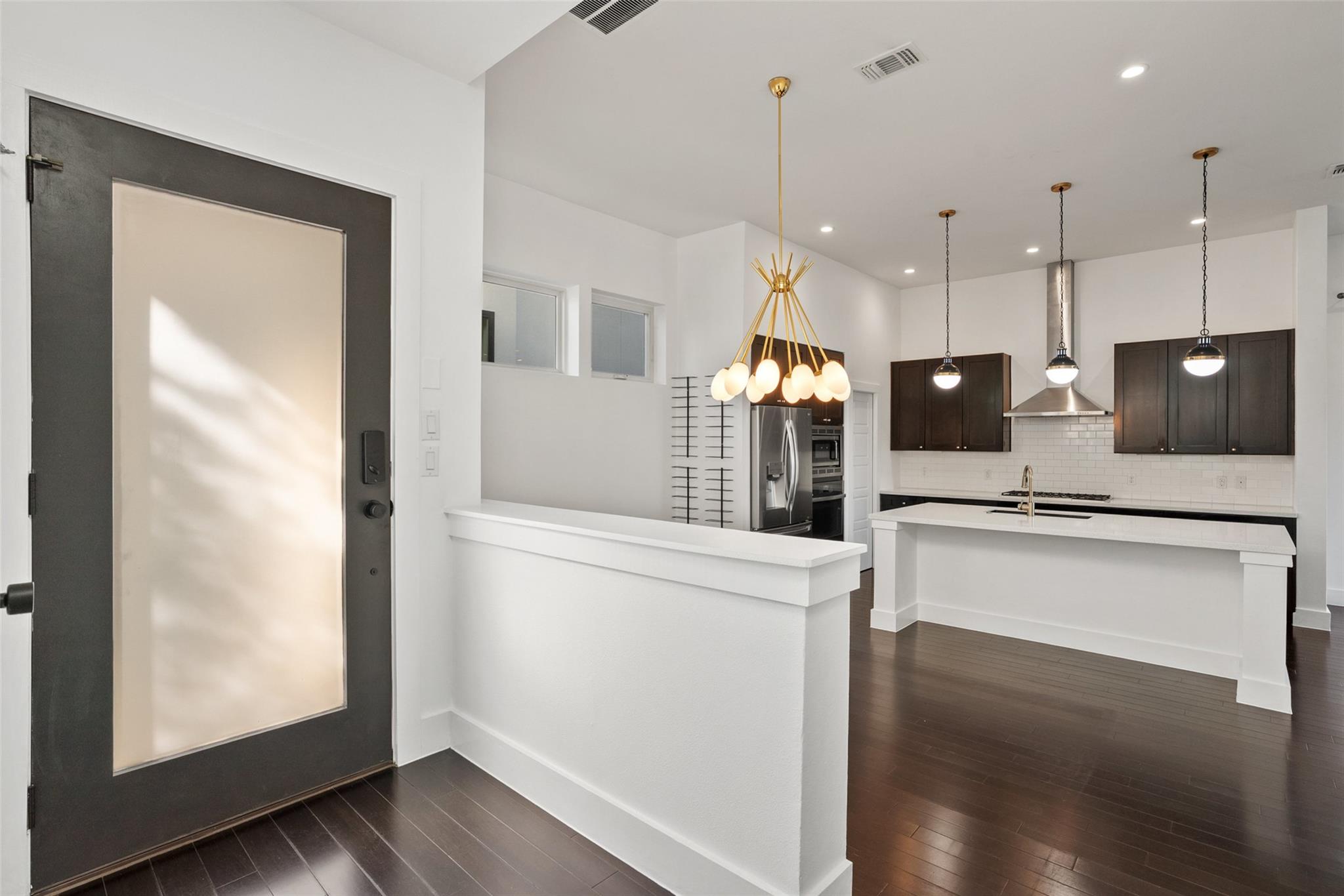 1303 Azie Morton Rd # 6, Austin, TX 78704