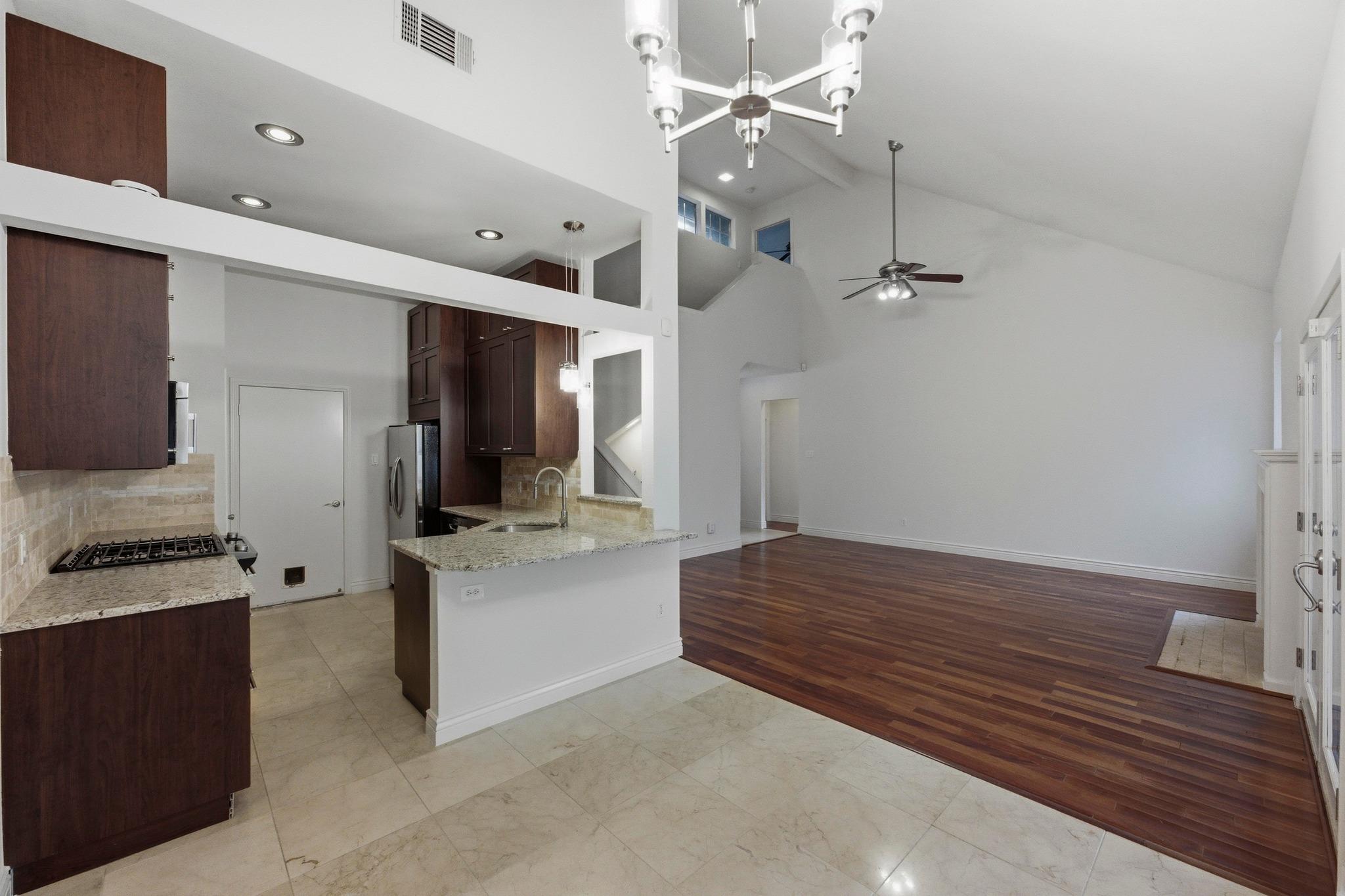 9312 Roxanna Dr, Austin, TX 78748