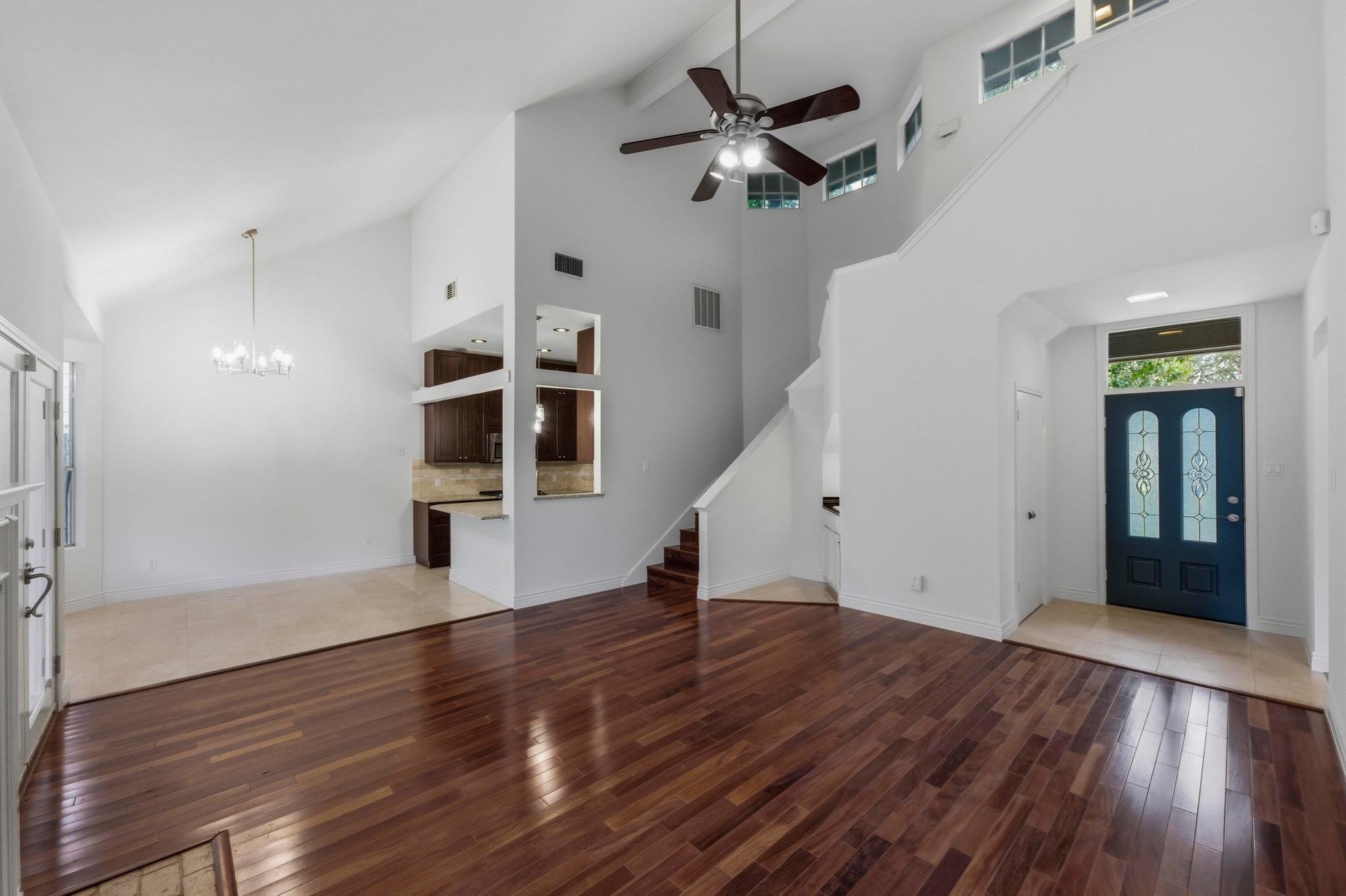 9312 Roxanna Dr, Austin, TX 78748