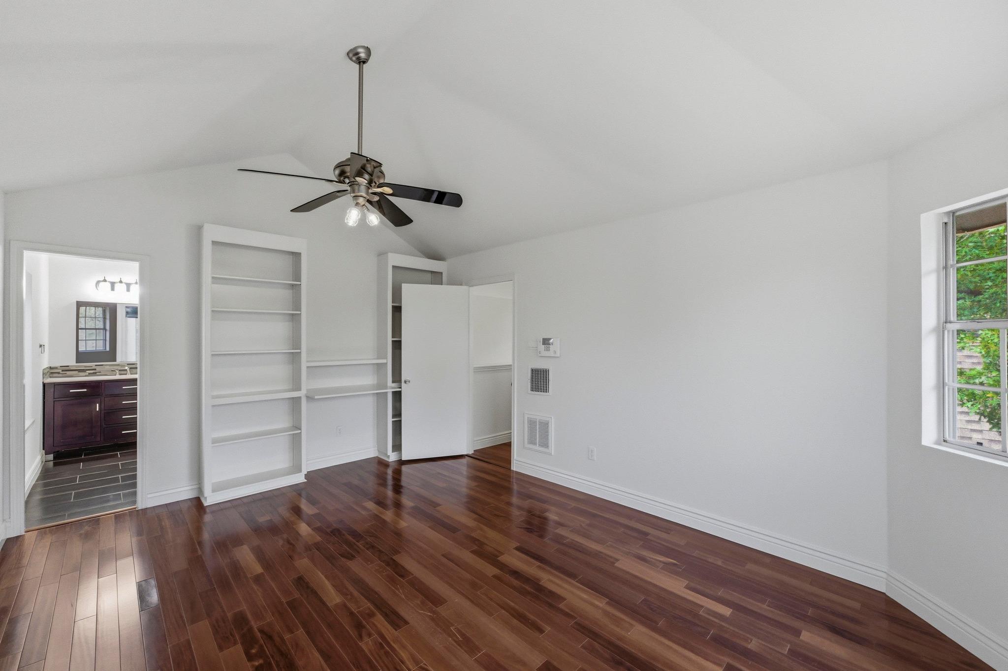 9312 Roxanna Dr, Austin, TX 78748