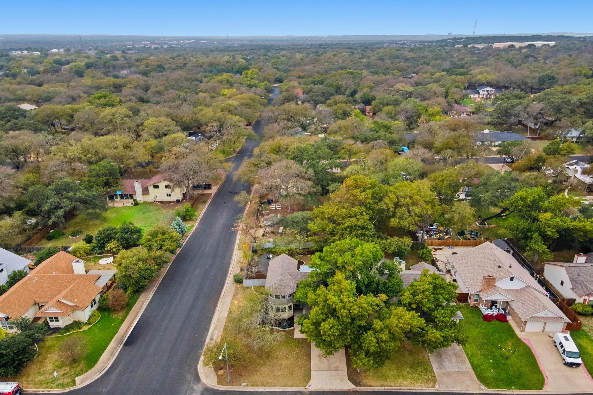 9312 Roxanna Dr, Austin, TX 78748