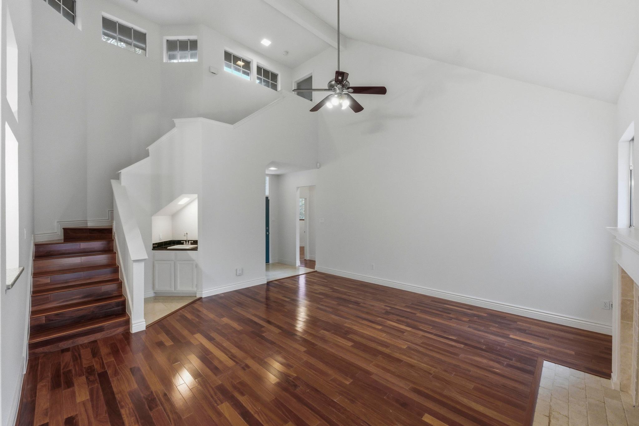 9312 Roxanna Dr, Austin, TX 78748