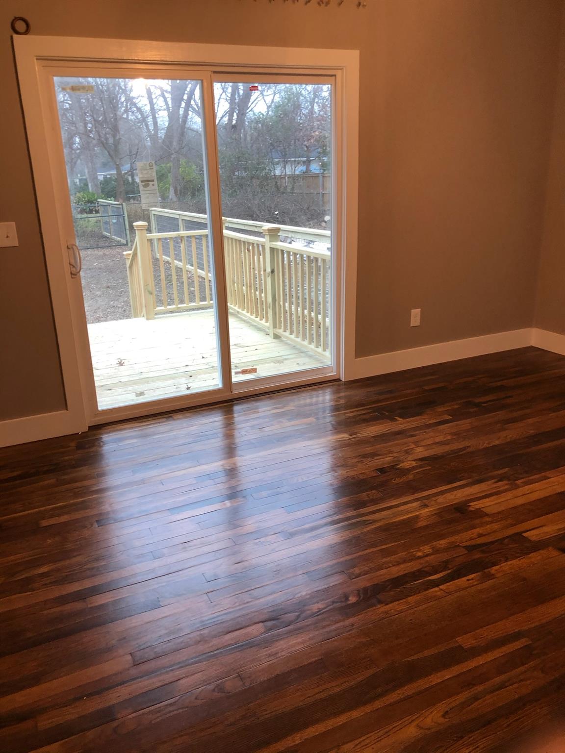 1221 S Austin Ave, Georgetown, TX 78626