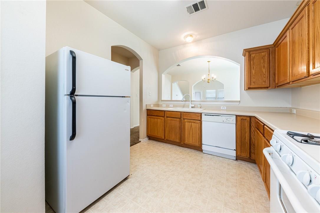 137 Maplewood, Kyle, TX 78640