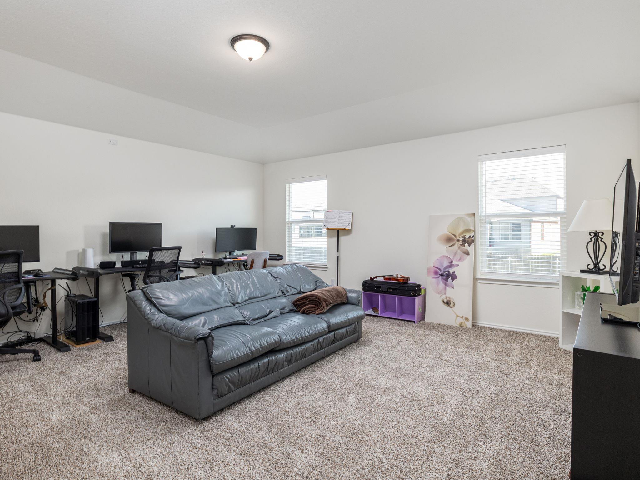 3921 Riardo Dr, Round Rock, TX 78665