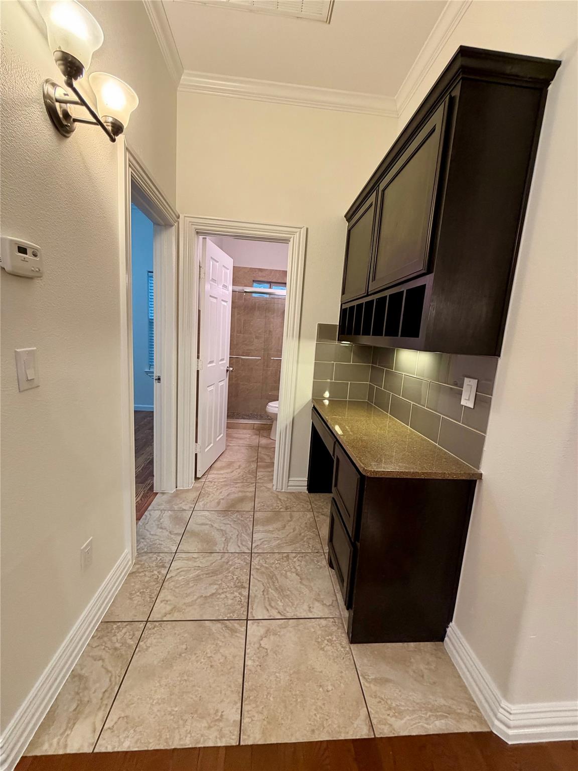 398 Mesa Dr # C, Del Valle, TX 78617