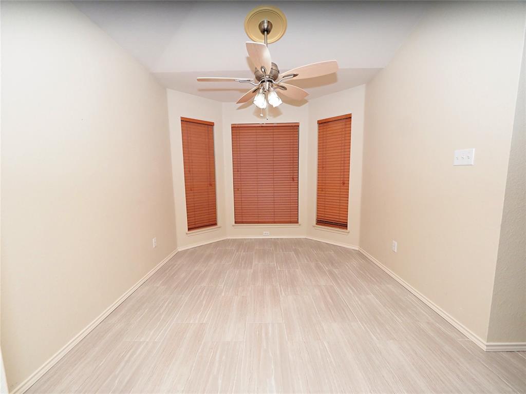 1161 Kentra Dr W, Pflugerville, TX 78660