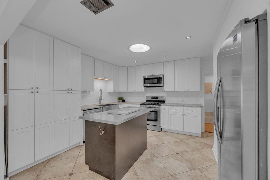 1224 Corona Dr, Austin, TX 78723