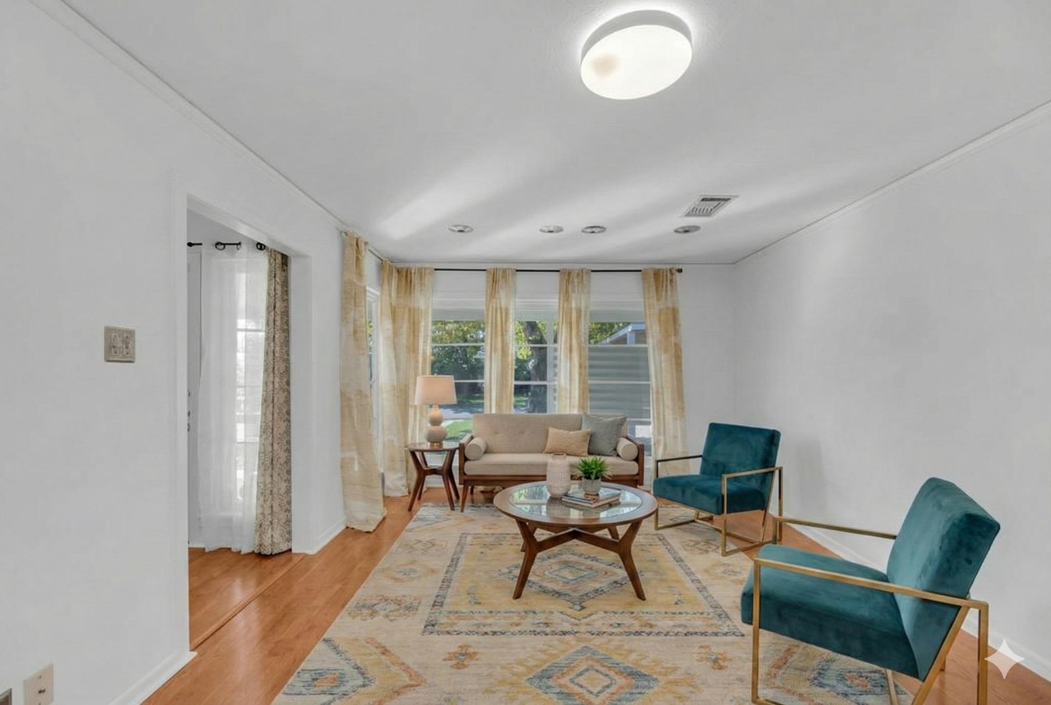 1224 Corona Dr, Austin, TX 78723