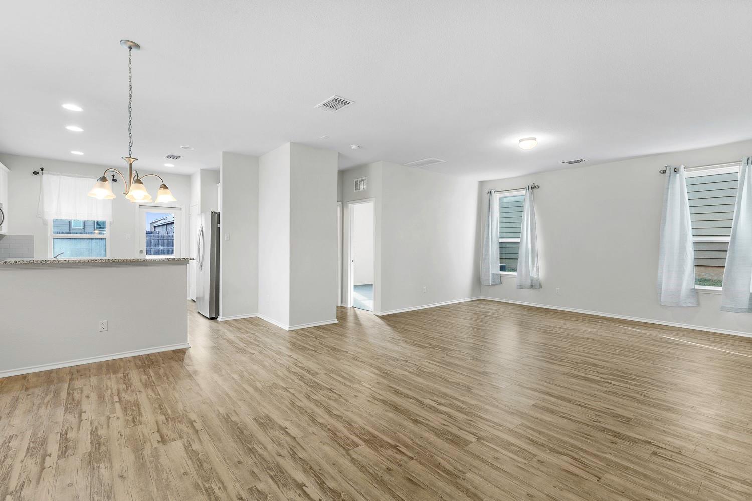 967 Pepperbark Loop, Buda, TX 78610