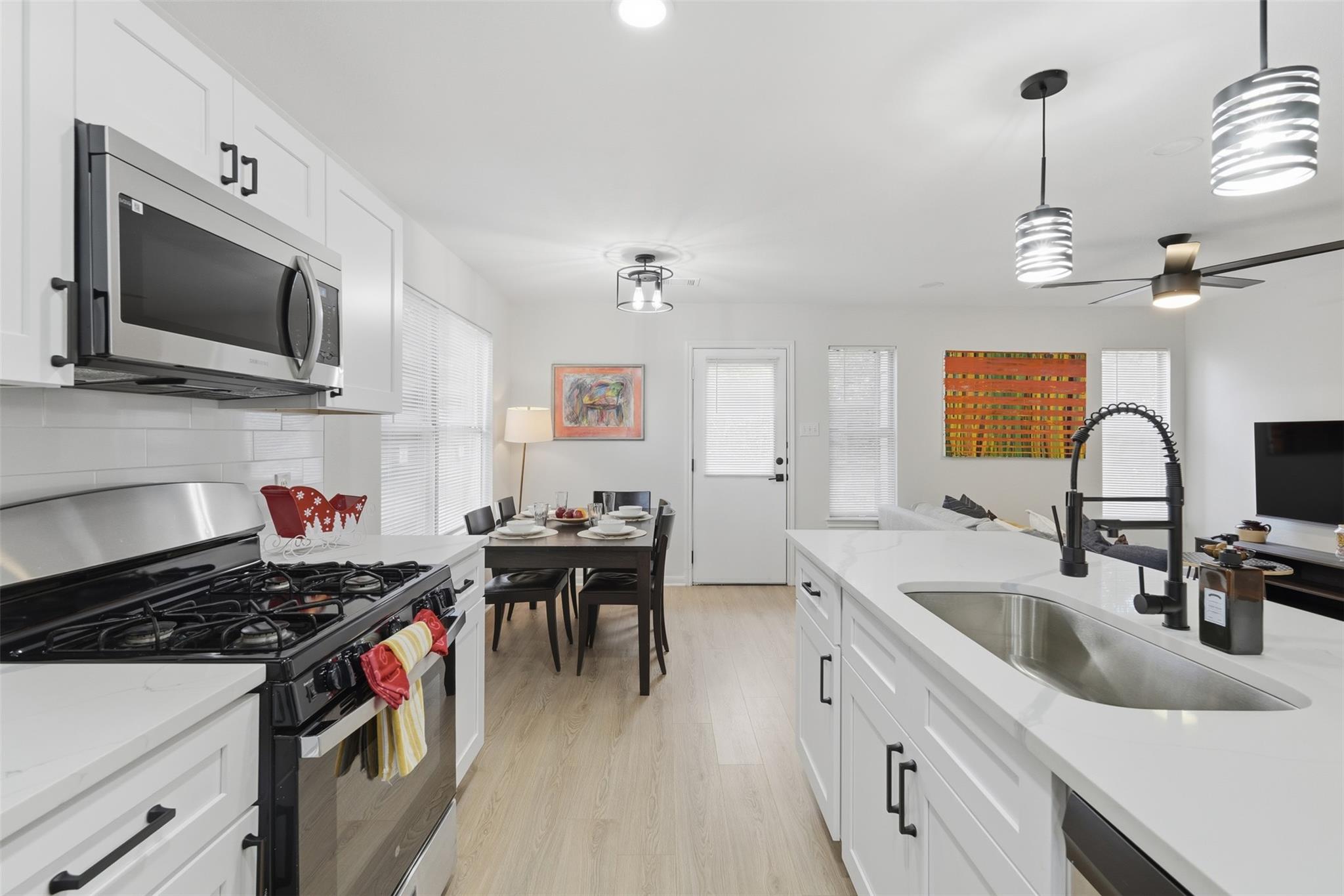 1708 E 17th St, Austin, TX 78702