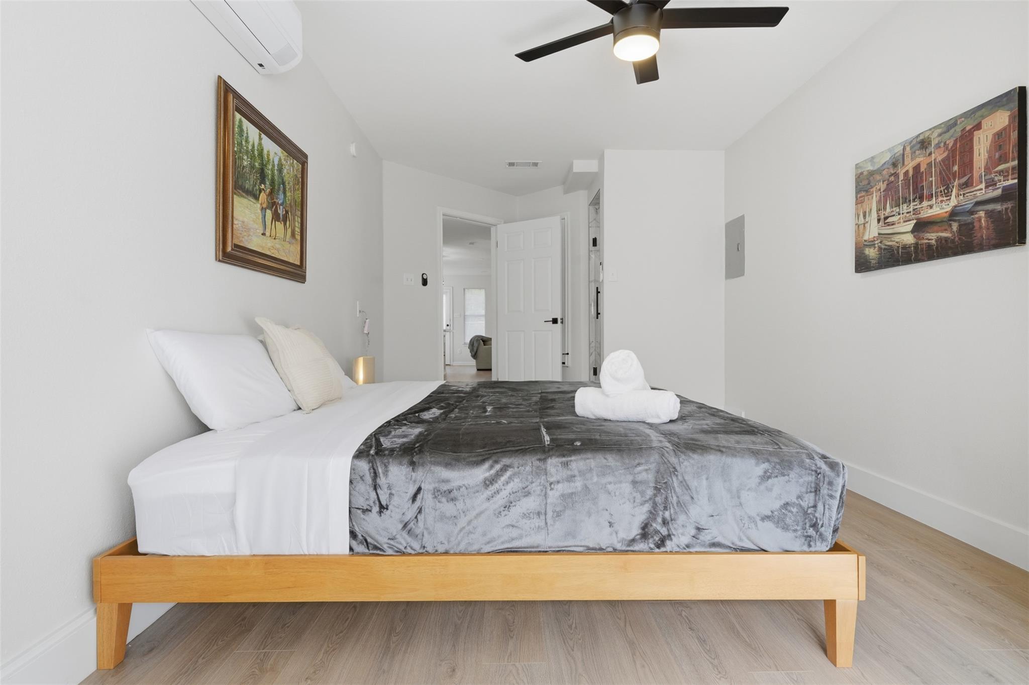 1708 E 17th St, Austin, TX 78702