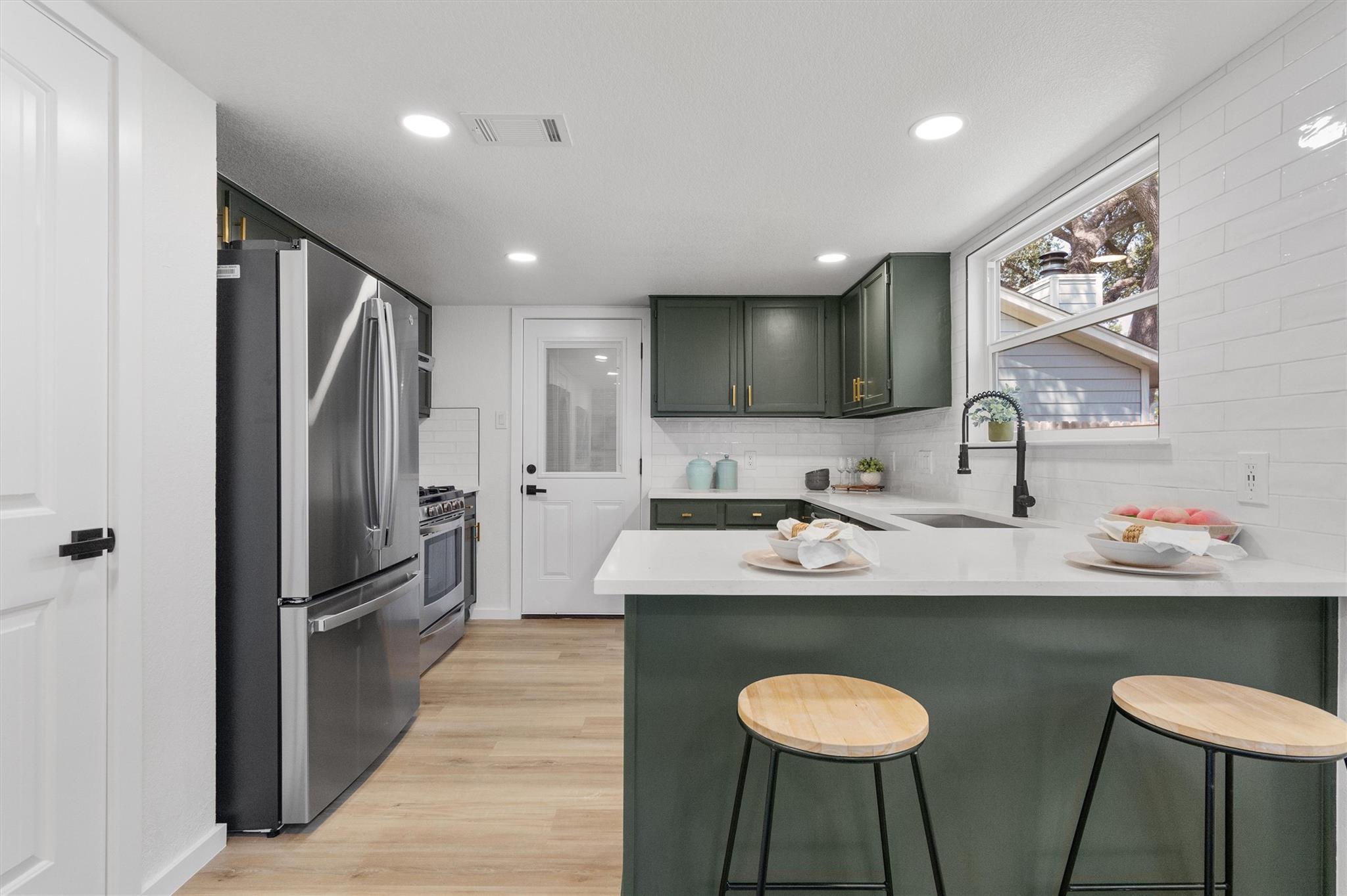 9730 Anderson Village Dr, Austin, TX 78729