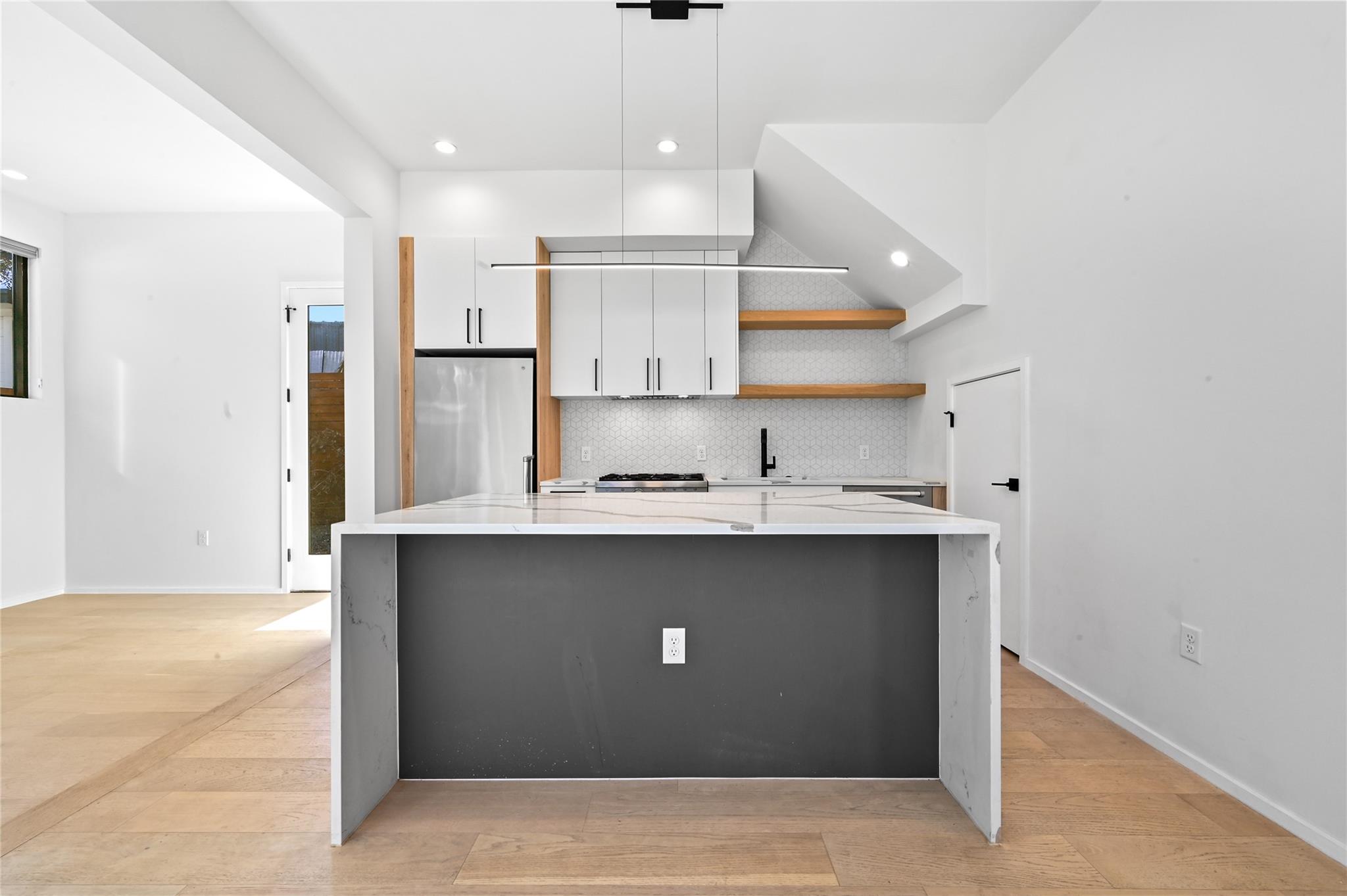 2706 Stacy Ln # 2, Austin, TX 78704