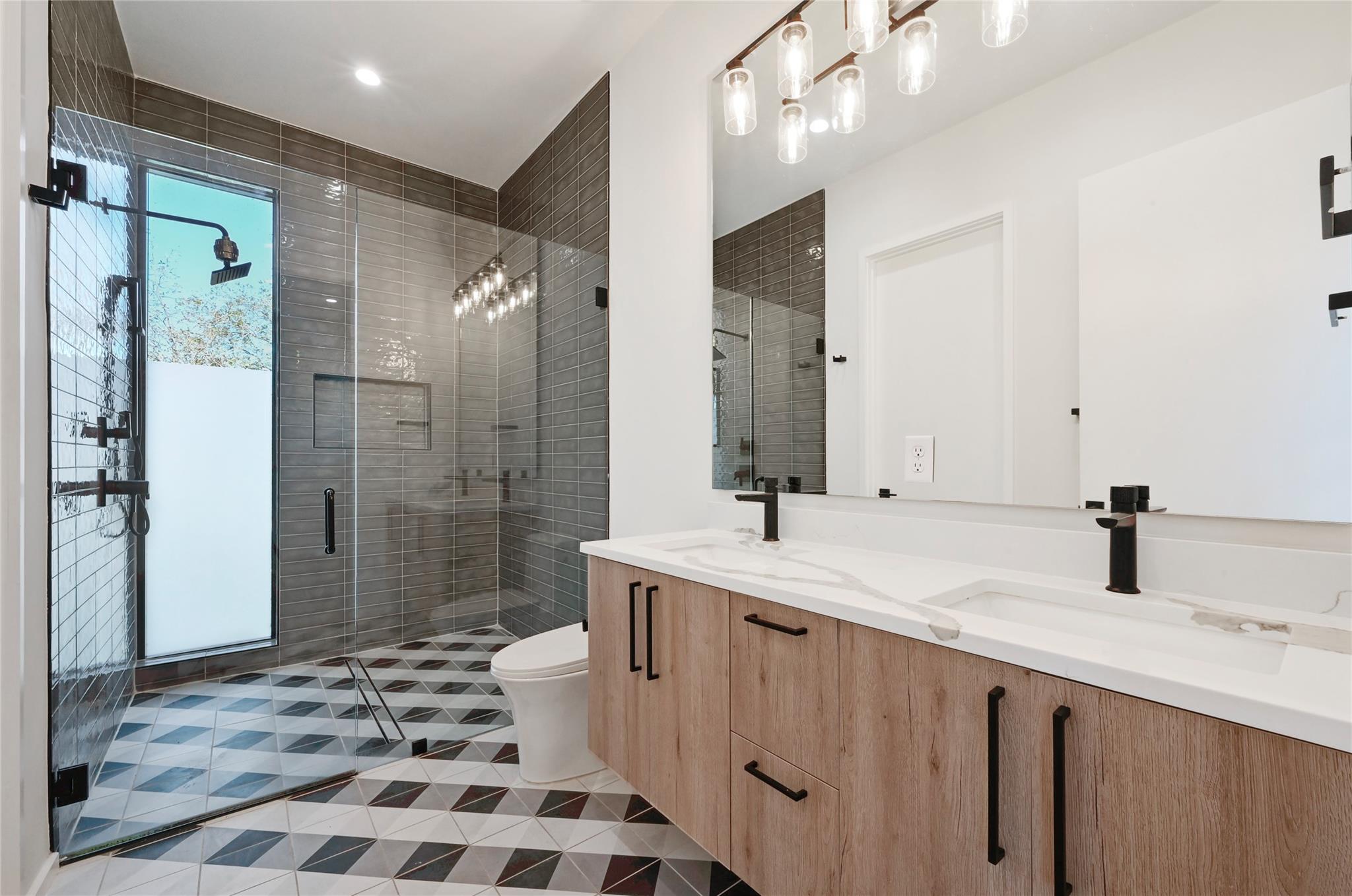 2706 Stacy Ln # 2, Austin, TX 78704