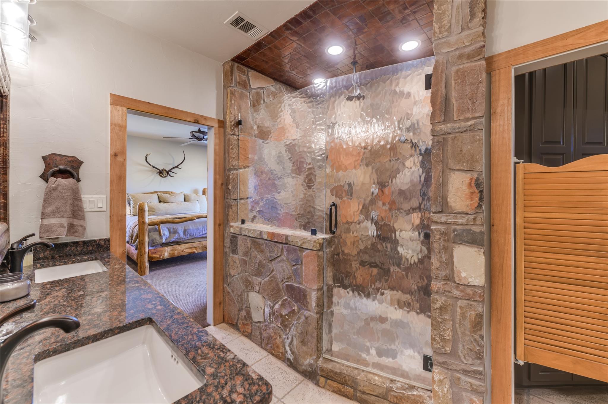 3019 S Highway 16, Llano, TX 78643