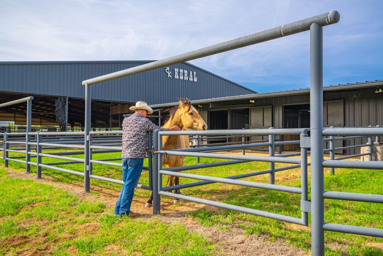 3019 S Highway 16, Llano, TX 78643