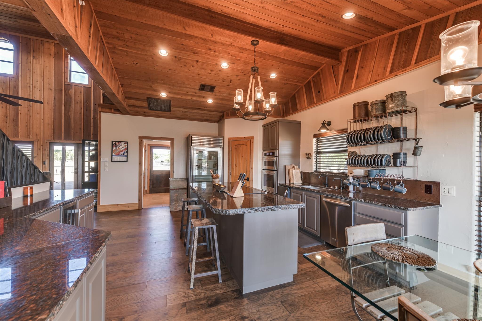 3019 S Highway 16, Llano, TX 78643