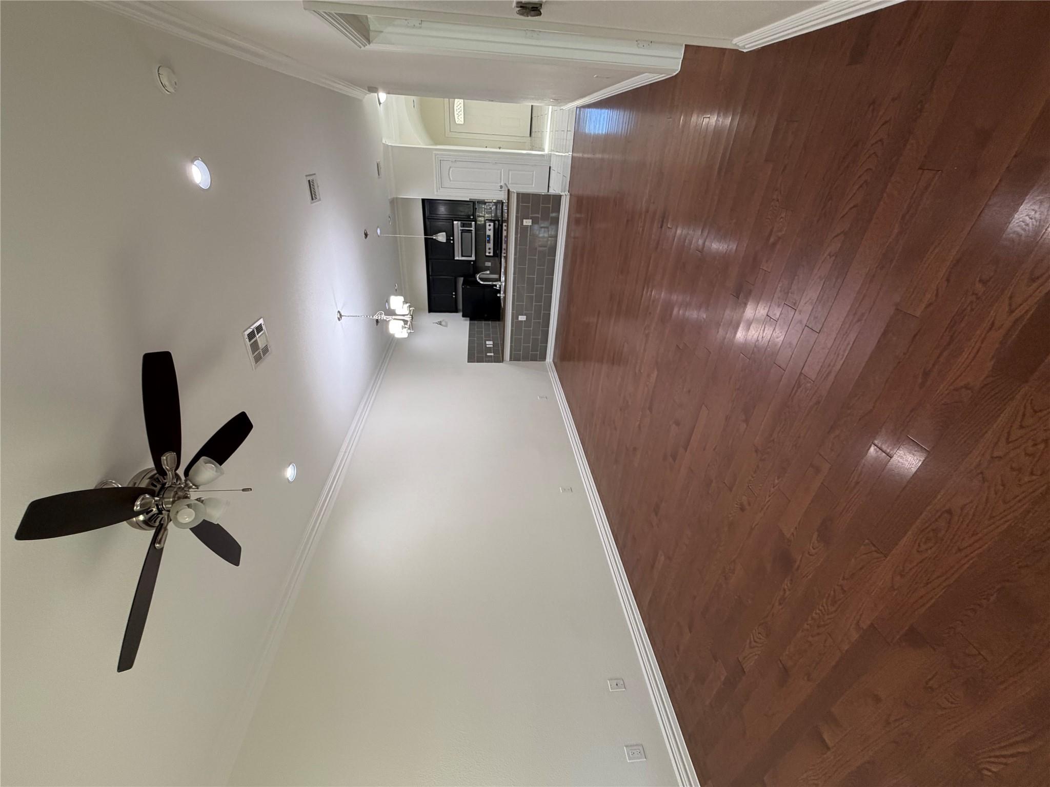 398 Mesa Dr # A, Del Valle, TX 78617