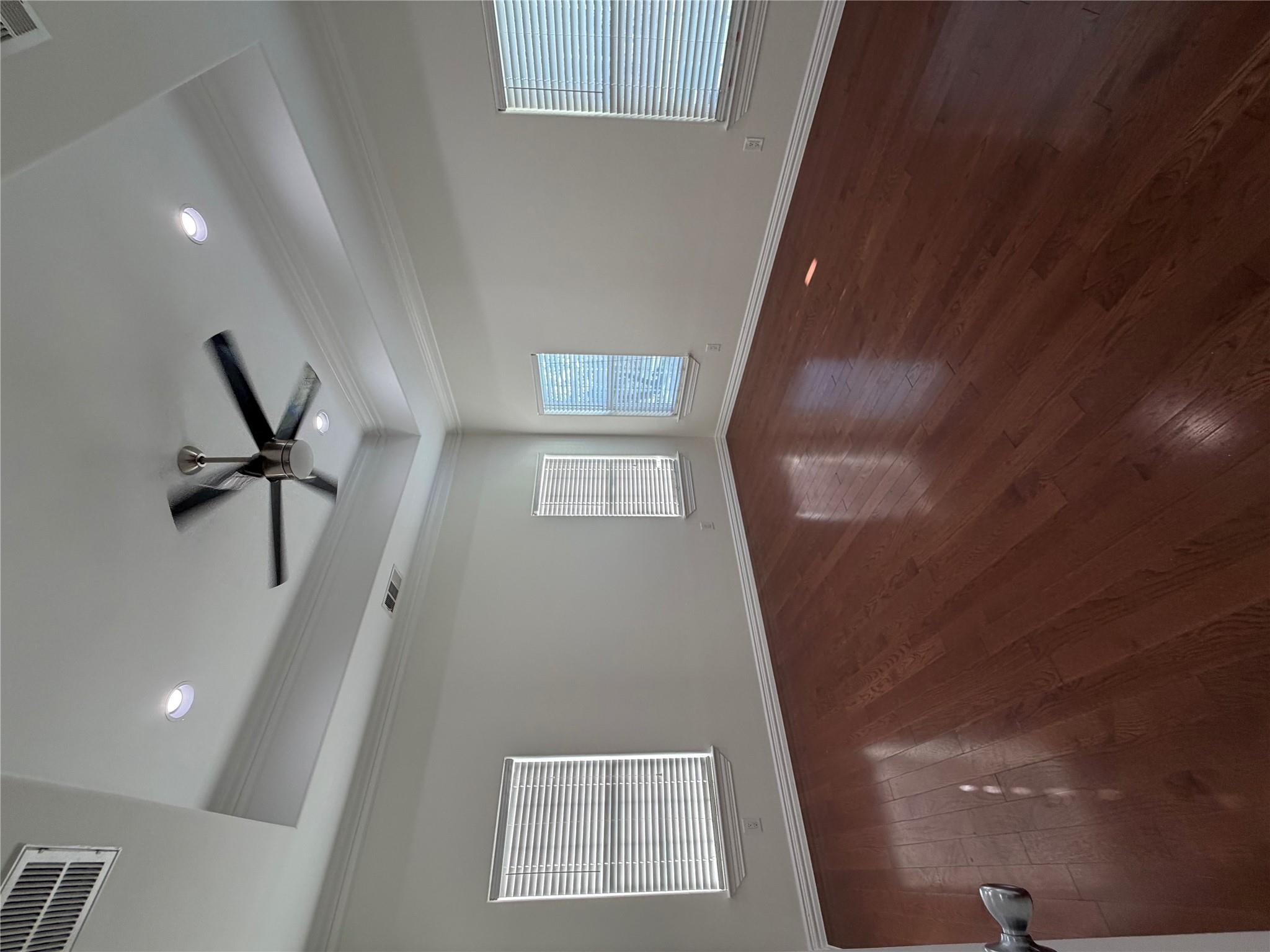 398 Mesa Dr # A, Del Valle, TX 78617