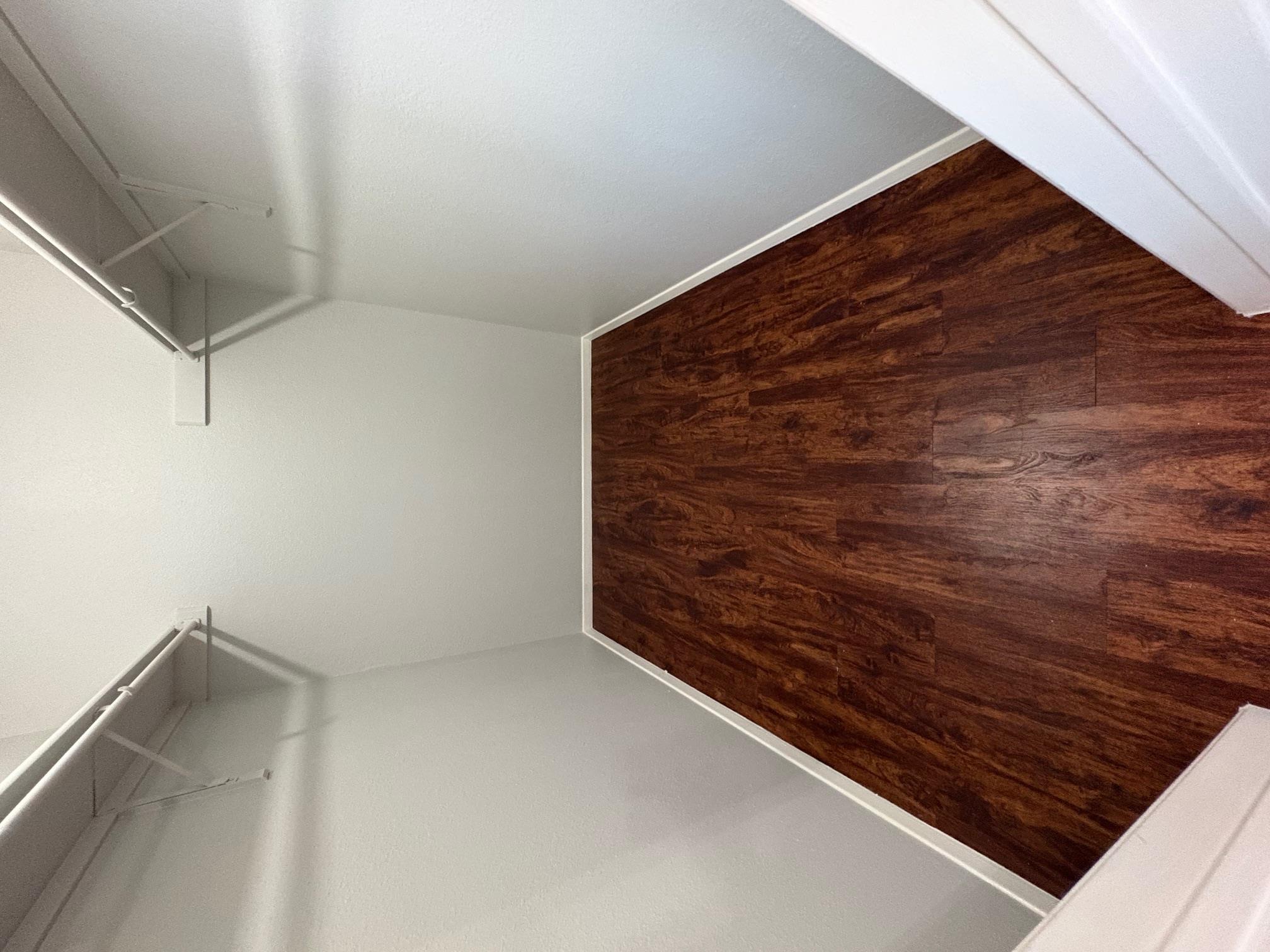 806 W 24th St # 318, Austin, TX 78705