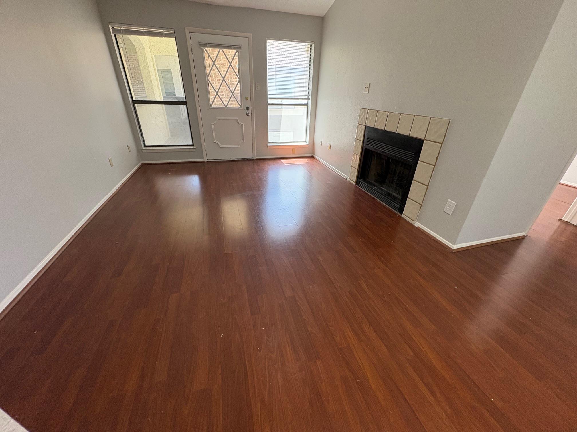 806 W 24th St # 318, Austin, TX 78705