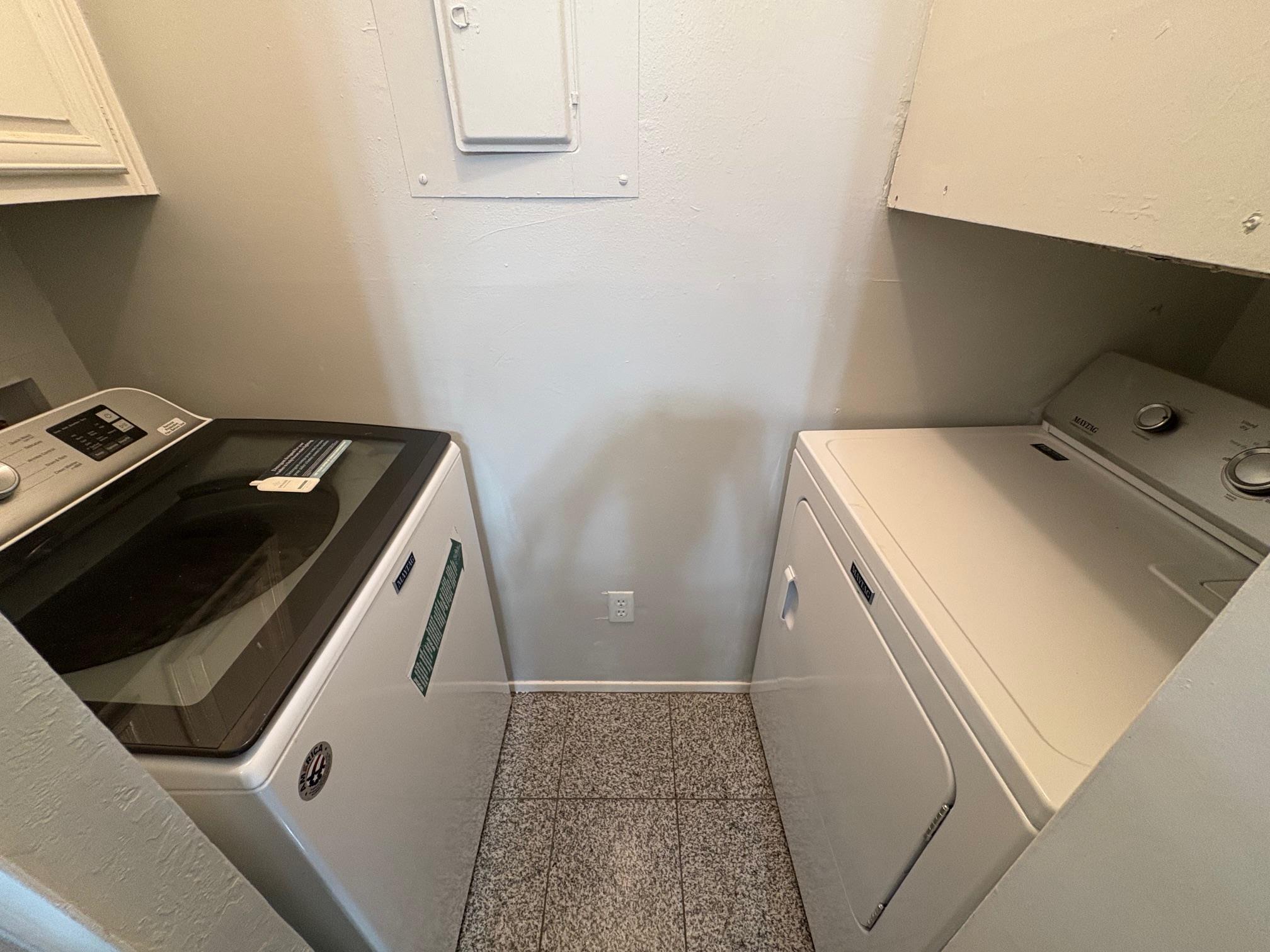 806 W 24th St # 318, Austin, TX 78705