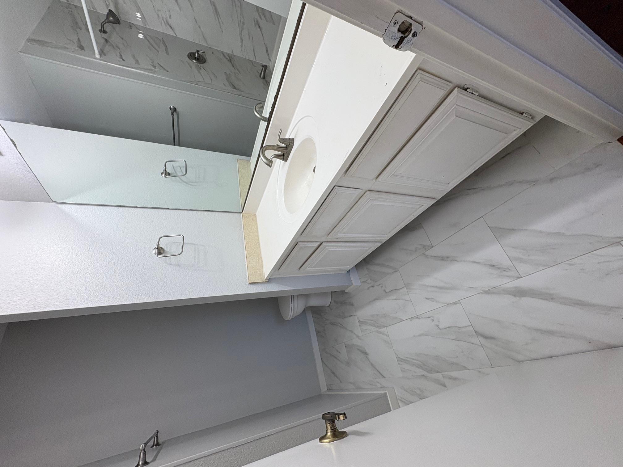 806 W 24th St # 318, Austin, TX 78705