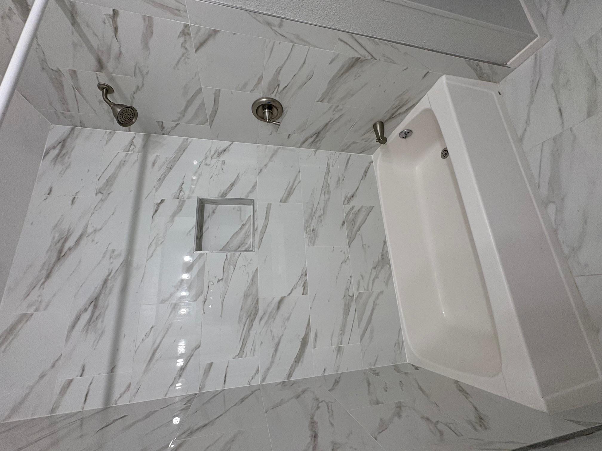 806 W 24th St # 318, Austin, TX 78705