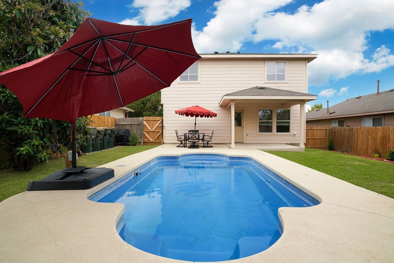 140 Opal Lake Dr, Kyle, TX 78640