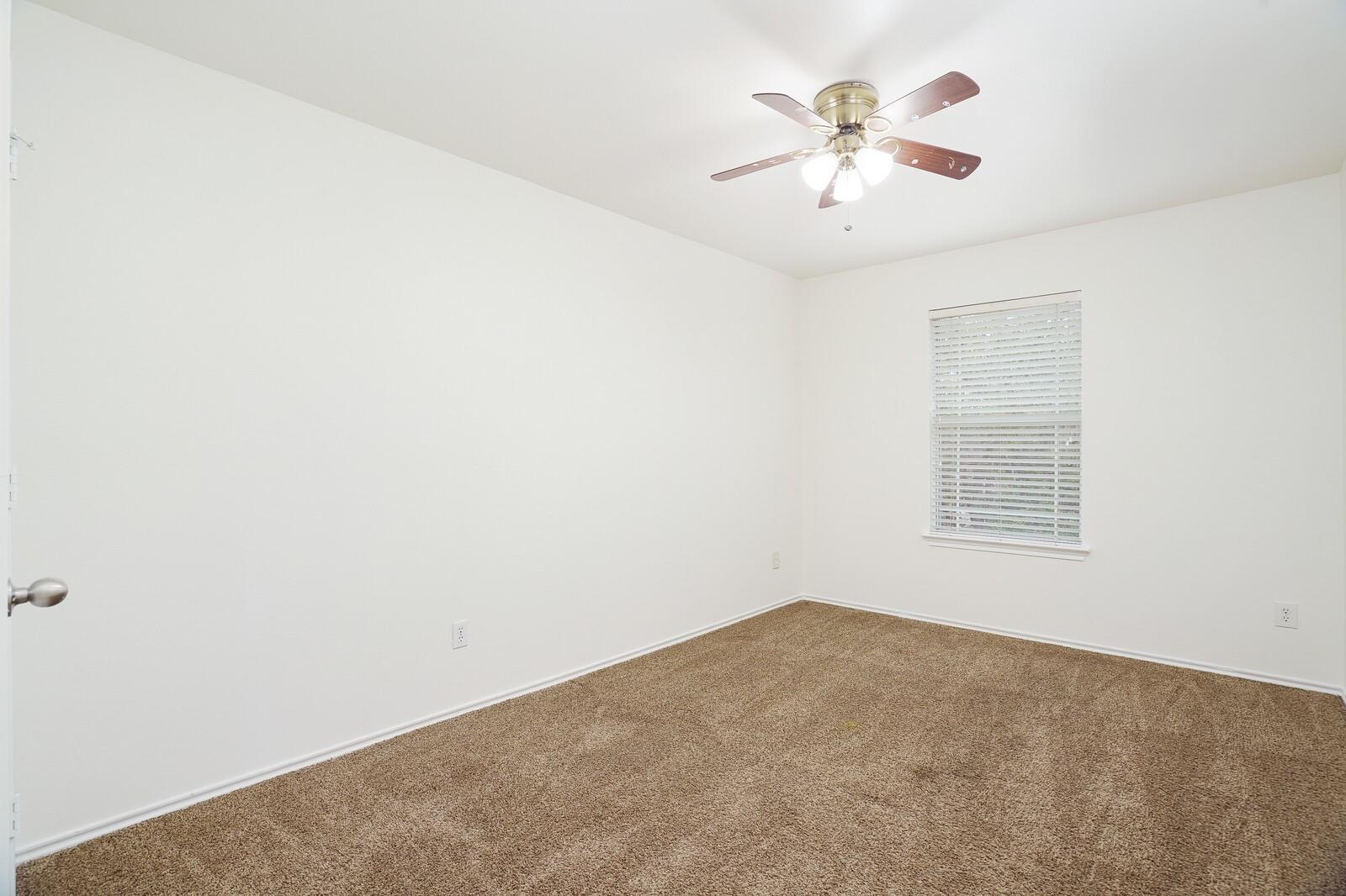 140 Opal Lake Dr, Kyle, TX 78640