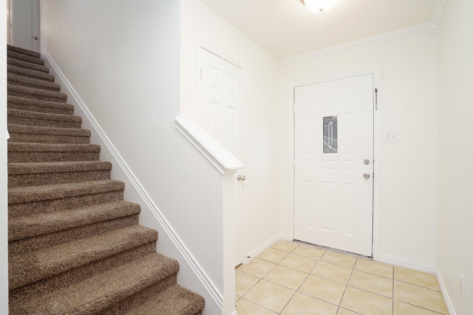 140 Opal Lake Dr, Kyle, TX 78640