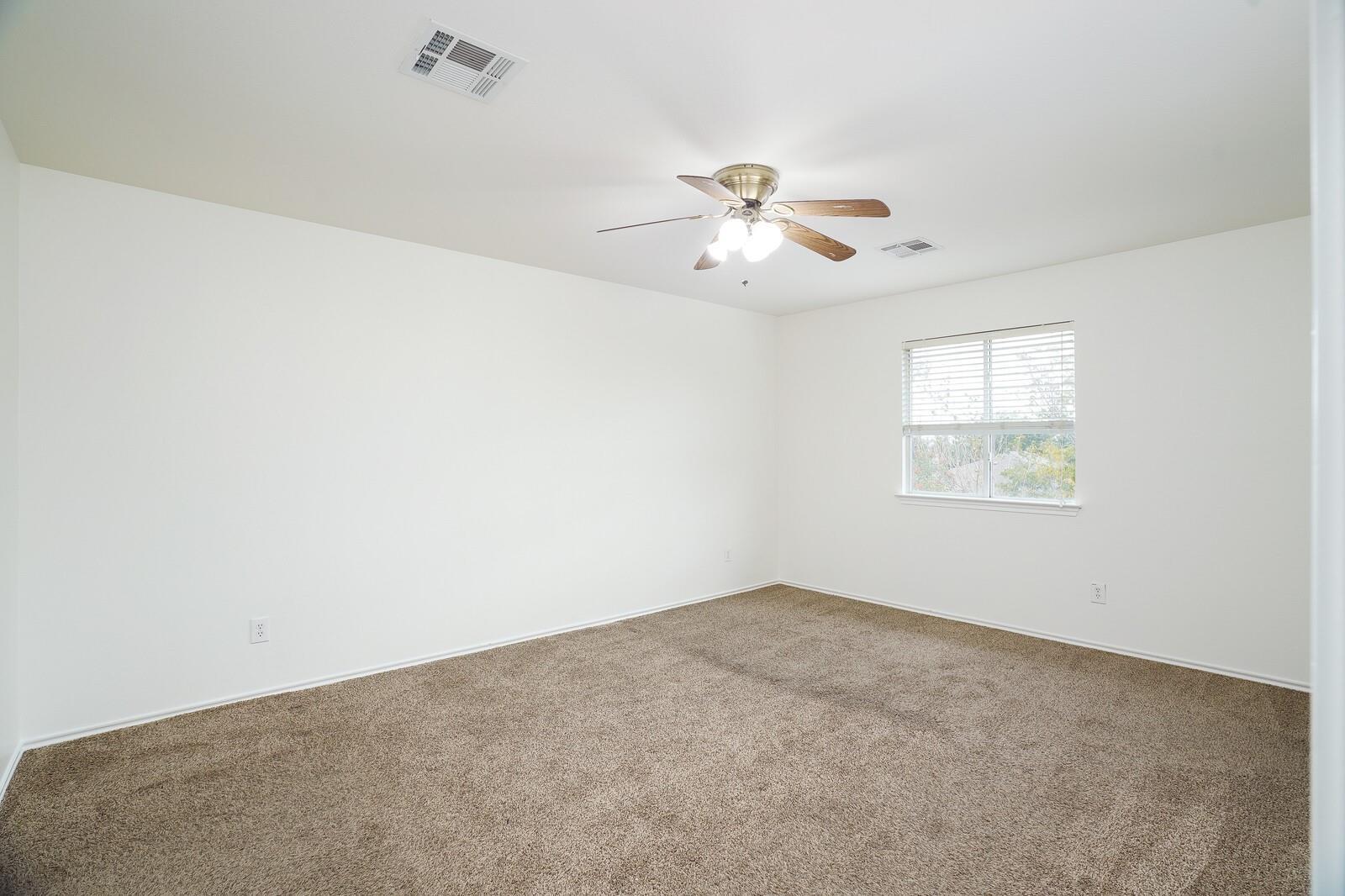 140 Opal Lake Dr, Kyle, TX 78640