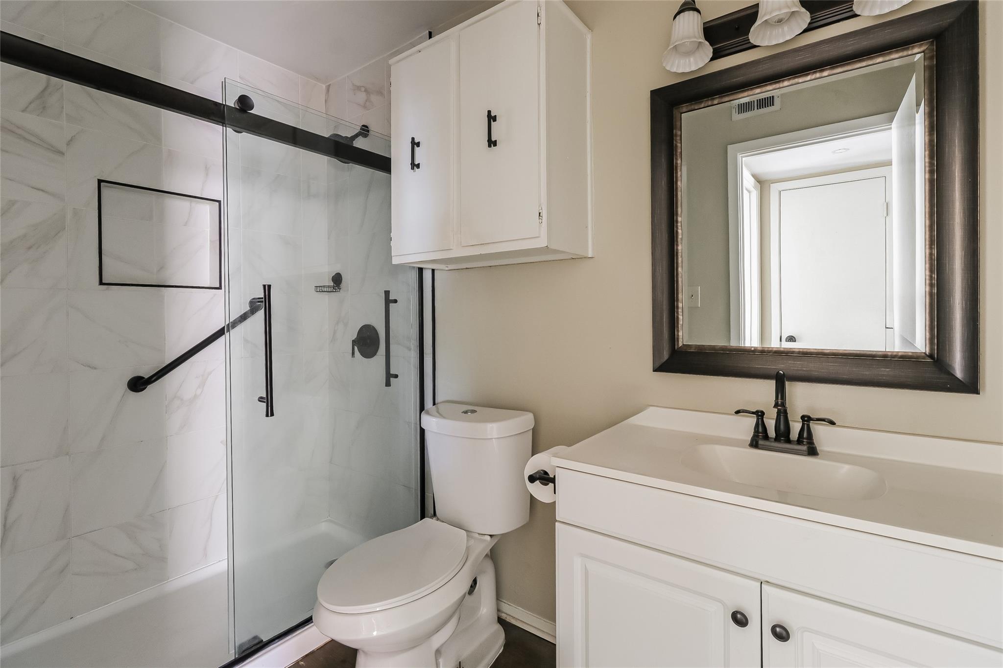 500 E Riverside Dr # 135, Austin, TX 78704