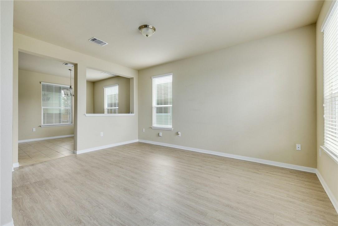 1800 Arborside Drive Dr, Austin, TX 78754