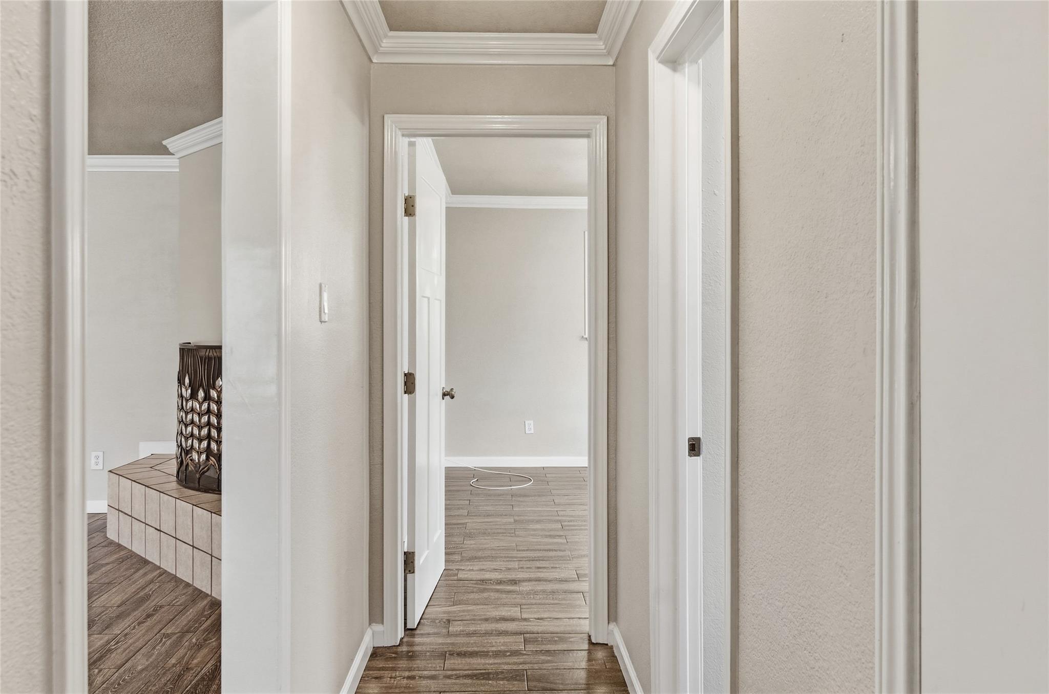 163 Lakeside Dr, Seguin, TX 78155