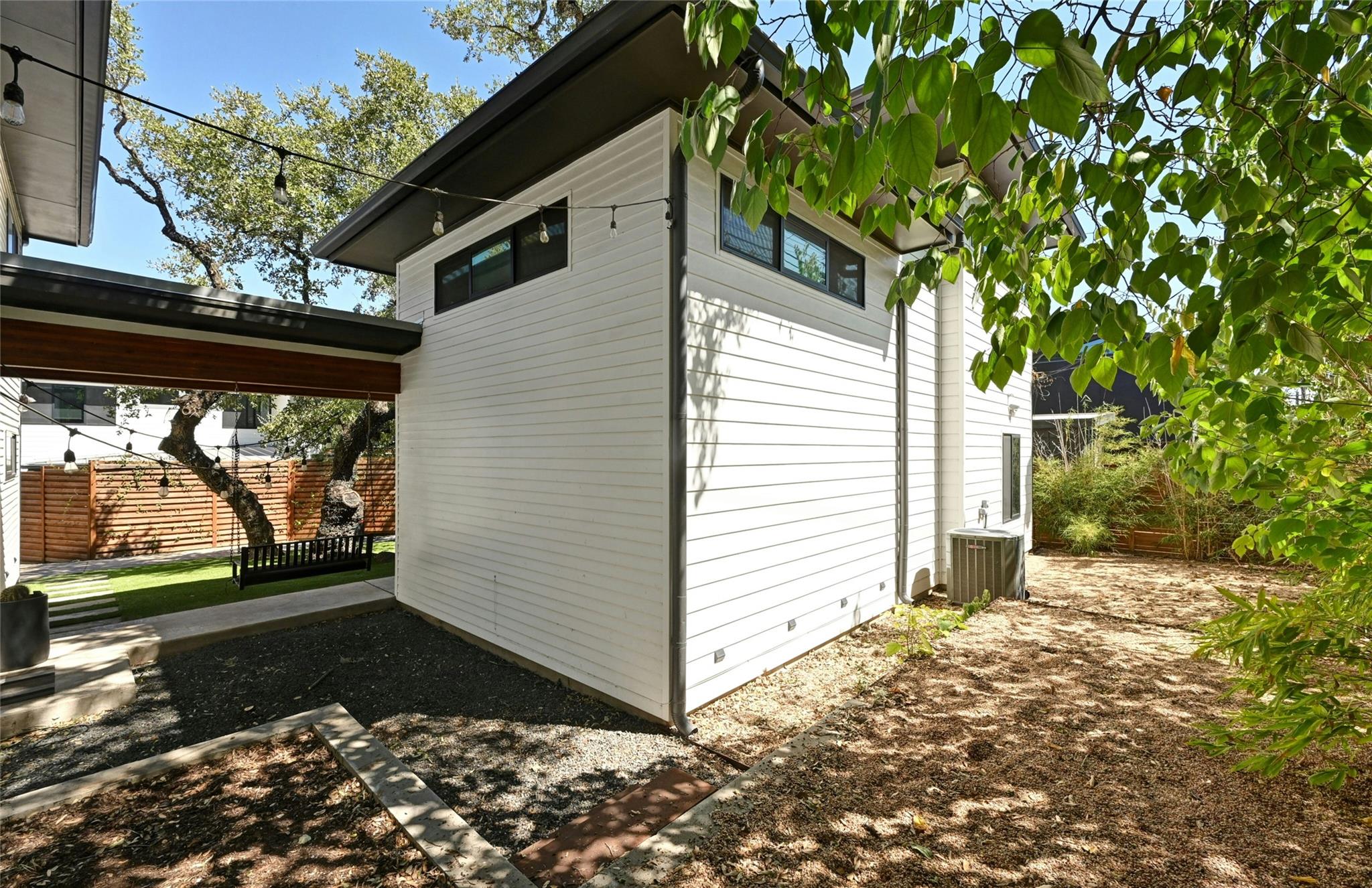 407 South Park Dr # 2, Austin, TX 78704