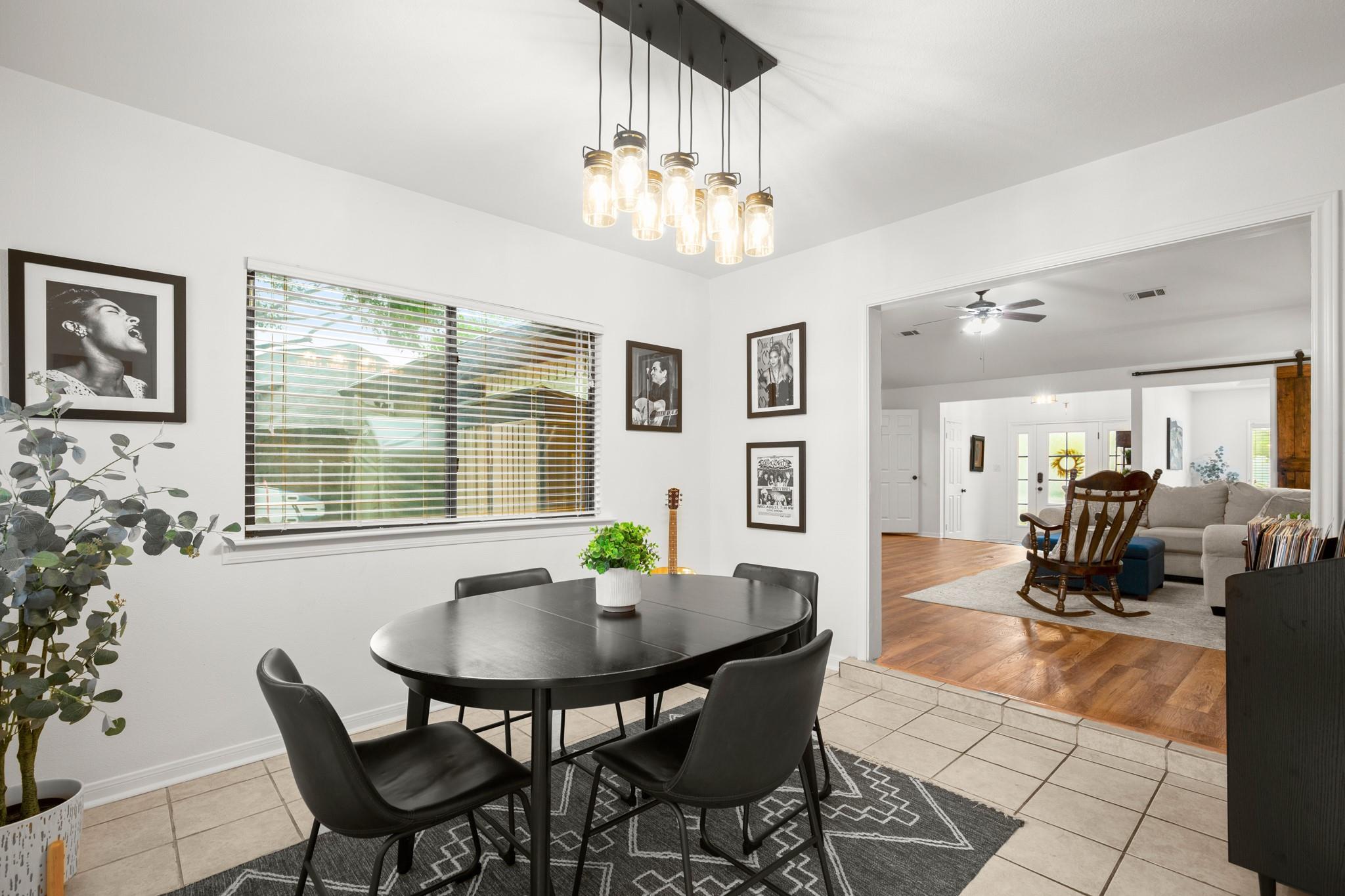 305 E Tanglewood Dr, New Braunfels, TX 78130