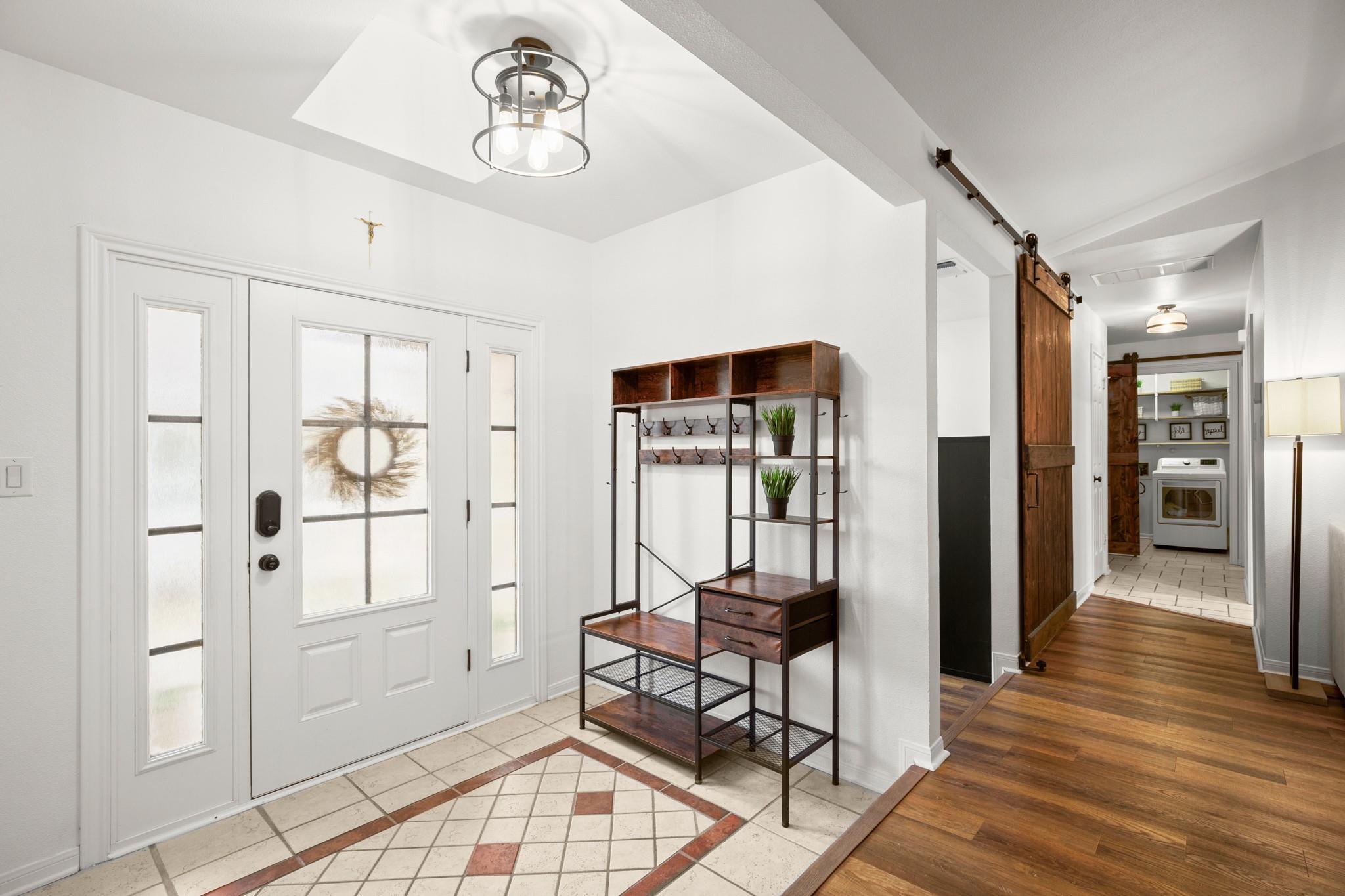 305 E Tanglewood Dr, New Braunfels, TX 78130